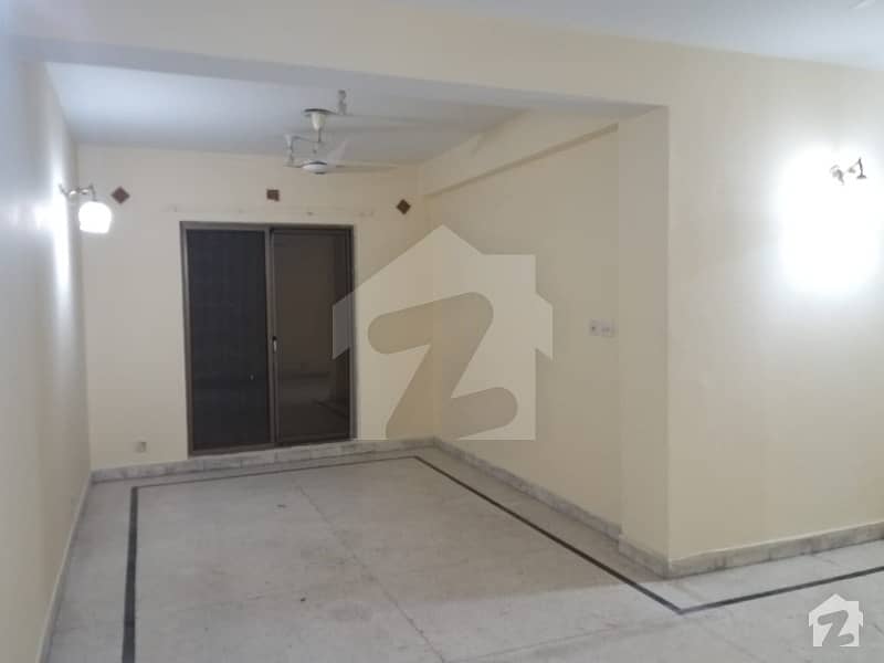 1300 Sqft Renovated 2 Bedrooms Apartment Available For Rent In G_7