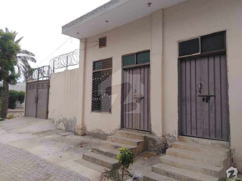 10 Marla Single Storey House For Rent