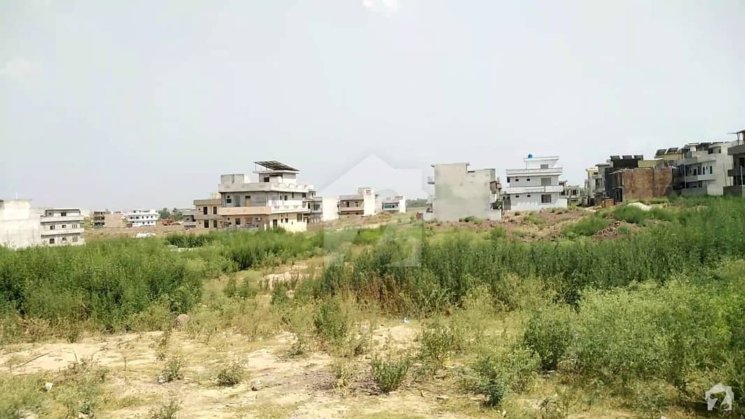 4 Marla Level Plot On Main Double Road Back For Sale