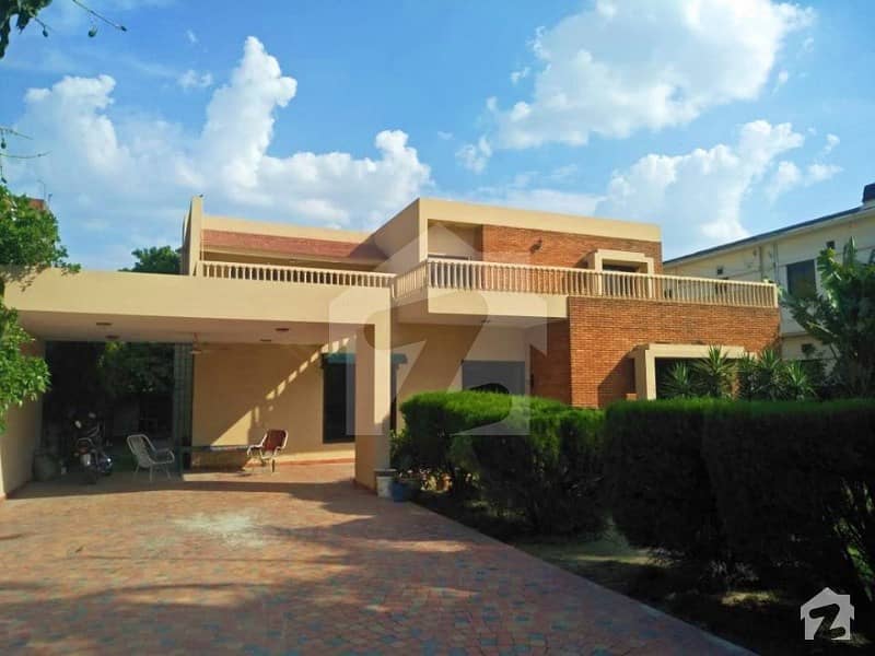 Syed Brothers Offers 2 Kanal Beautiful Slightly Used Modern Design House Is Available For Sale