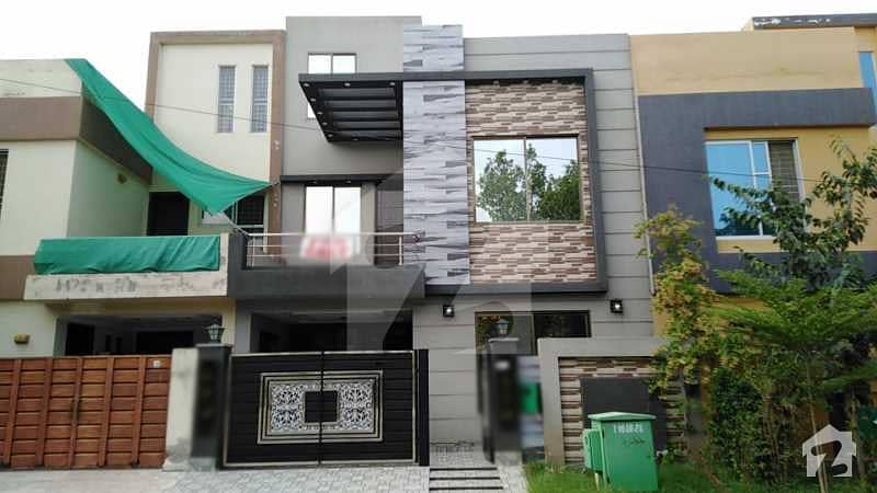 5 Marla Brand New House For Sale BB Block Bahria Town Lahore