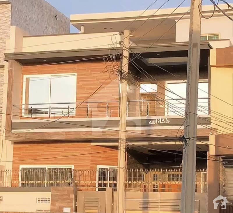 گوجرانوالہ روڈ حافظ آباد میں 7 کمروں کا 7 مرلہ مکان 1.6 کروڑ میں برائے فروخت۔