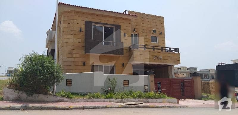 10 Marla Corner Lavish Double Storey With Basement House For Sale Near Expressway Bahria