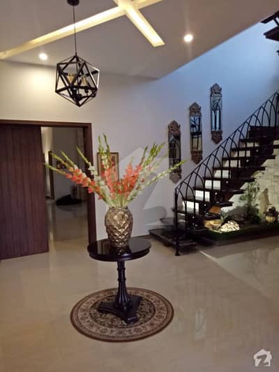 1 Kanal Beautiful House For Sale 1 Kanal Beautiful House For Sale
