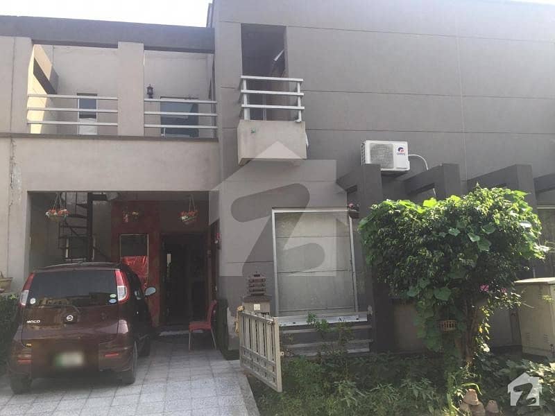 ڈیوائن گارڈنز ۔ بلاک ای ڈیوائن گارڈنز لاہور میں 3 کمروں کا 5 مرلہ مکان 1.2 کروڑ میں برائے فروخت۔