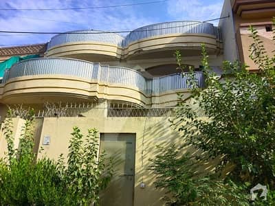 Hayatabad Phase 7 E7 Spacious 10 Marla House Urgent Sale Required! Hayatabad Phase 7 E7 Spacious 10 Marla House Urgent Sale Required!