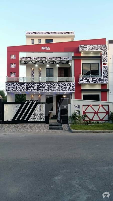 10 Marla Brand New House For Sale At Prime Location In Reasonable Price At Very Hot Location