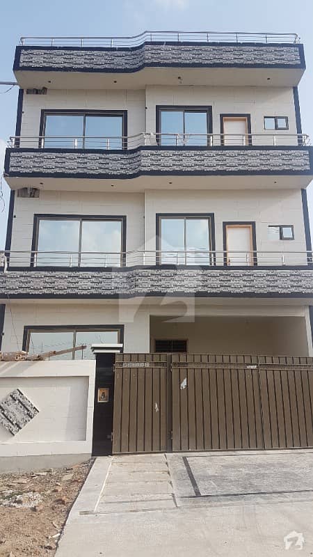 10 Marla Triple Storey House Is Available For Rent In Lda Avenue One Block M Best For Hostel And Guest House