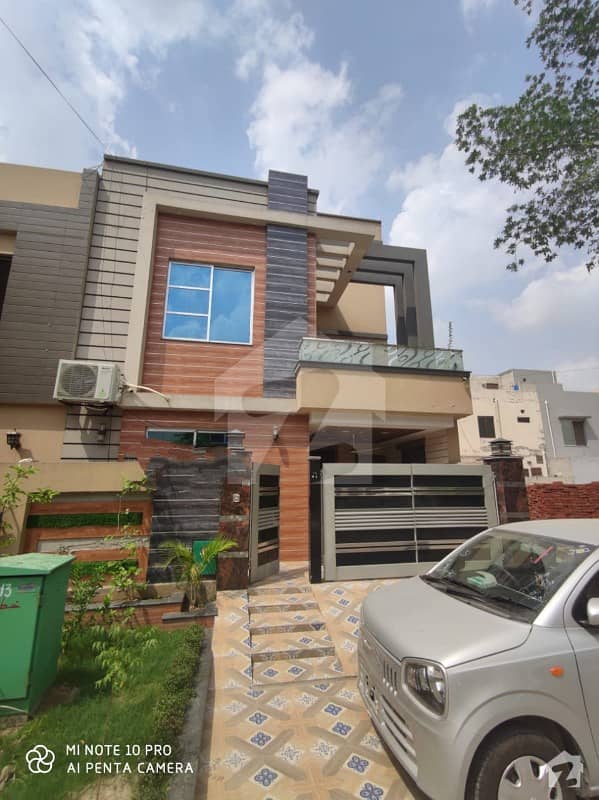 5 Marla Brand New Luxury House For Sale In Bahria Town Lahore