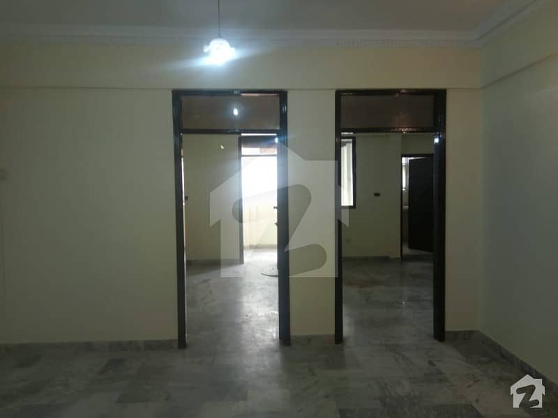 First Floor 2 Bed Attached Bath Flat With Line Water