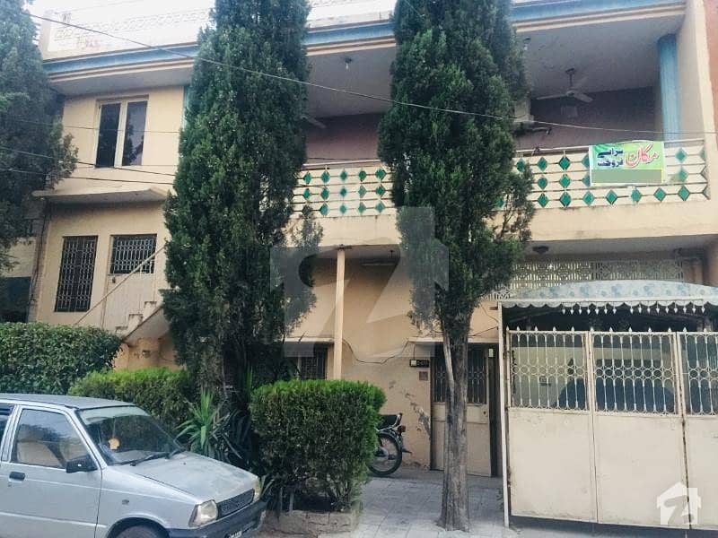 D Block Satellite Town Double Storey House For Sale At Prime Locality