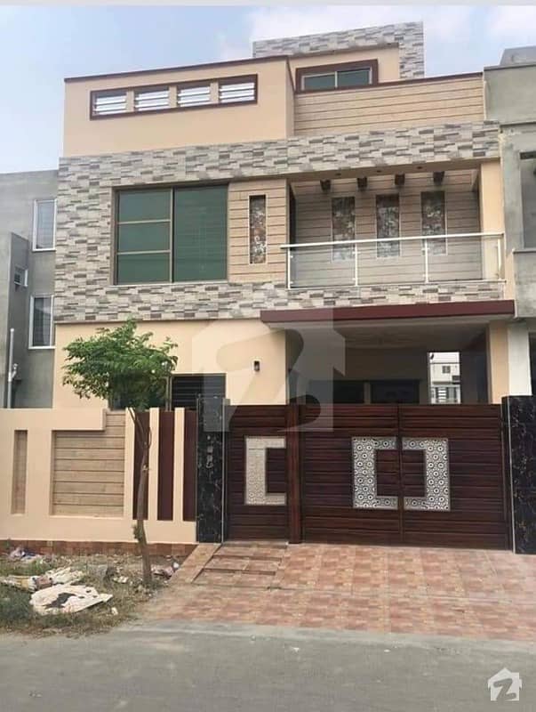 5 Marla Slightly Used House For Rent On Top Location Of Wapda Town Lahore