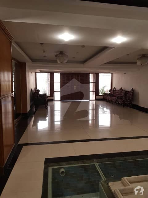 گلشنِ معمار گداپ ٹاؤن کراچی میں 3 کمروں کا 7 مرلہ فلیٹ 45 ہزار میں کرایہ پر دستیاب ہے۔