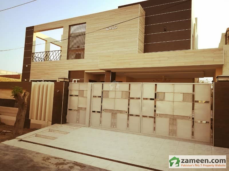 Pcsir Phase 2 1 Kanal Designer House Near Emporium Mall  UCP   Lahore