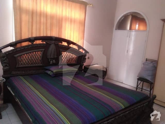 گلستانِِ جوہر ۔ بلاک 2 گلستانِ جوہر کراچی میں 7 کمروں کا 16 مرلہ مکان 5.8 کروڑ میں برائے فروخت۔