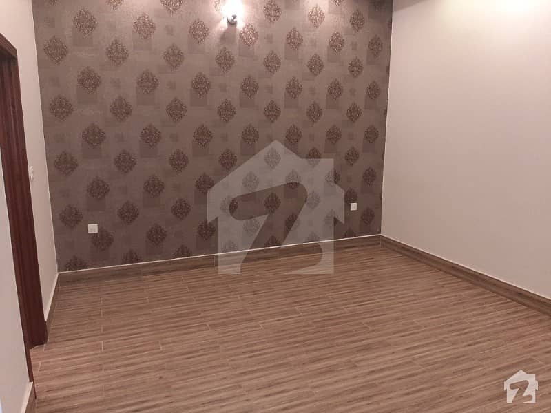 ایڈن ویلی فیصل آباد میں 3 کمروں کا 5 مرلہ مکان 1.3 کروڑ میں برائے فروخت۔
