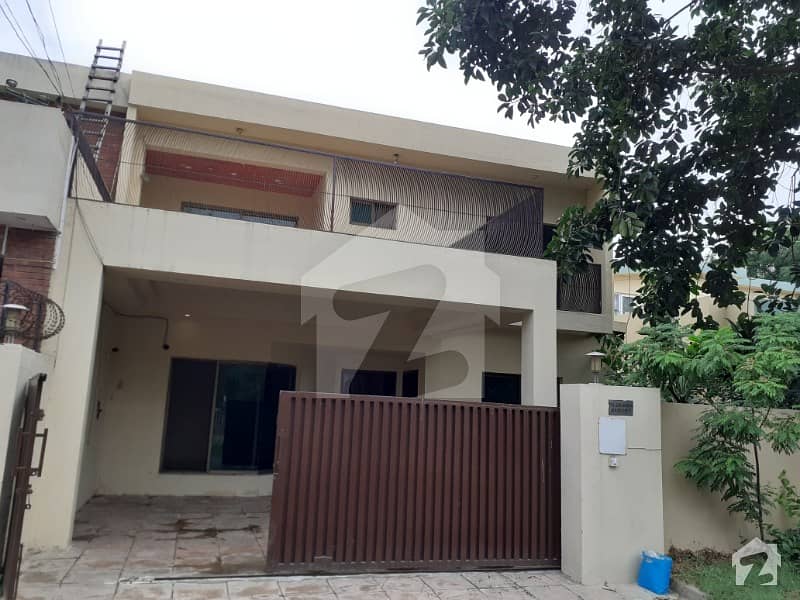 12 Marla Facing  Park Full House Available For Rent In Bridge Colony Askri2 Lahore