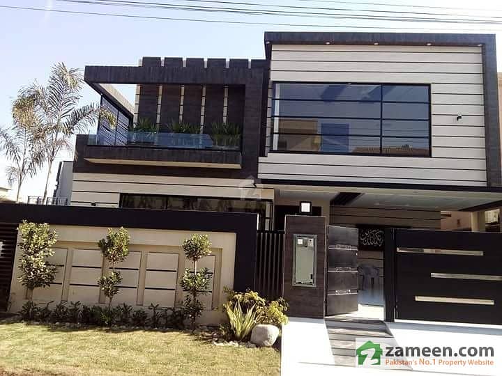 A Brilliantly Built 1 Kanal Brand New House Is Up For Sale In Valencia Society Lahore