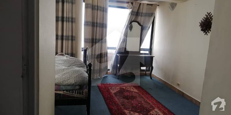 جی پی او چوک مری میں 3 کمروں کا 5 مرلہ مکان 1.25 کروڑ میں برائے فروخت۔