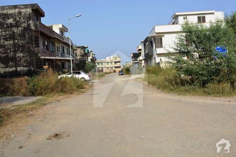 G-14/1 Street 19 Plot No 28 For Sale