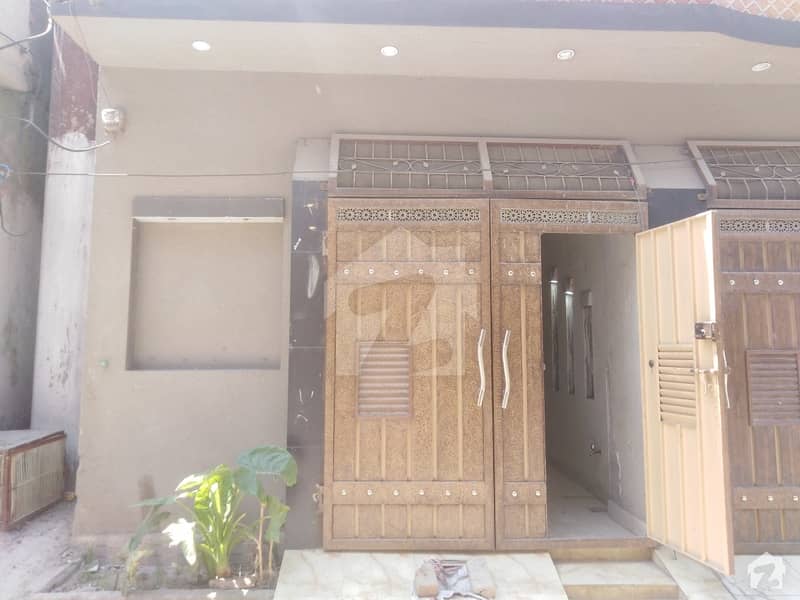 لالہ زار گارڈن لاہور میں 2 کمروں کا 2 مرلہ مکان 18 ہزار میں کرایہ پر دستیاب ہے۔