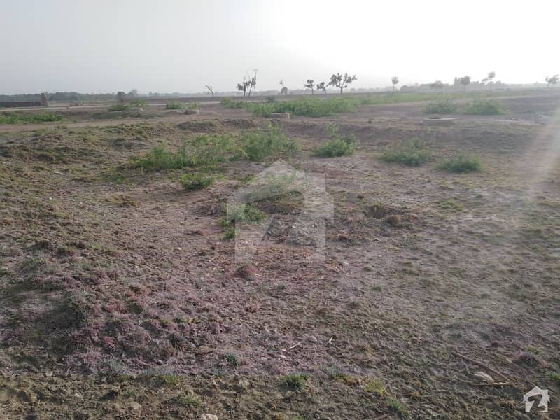 120 Sq Yard Residencial Plot Available For Sale At Manthar Shoro Goth Bypass Qasimabad Hyderabad