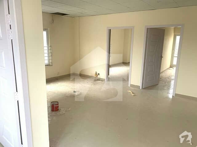 2 bed brand new appartment for urgent sale