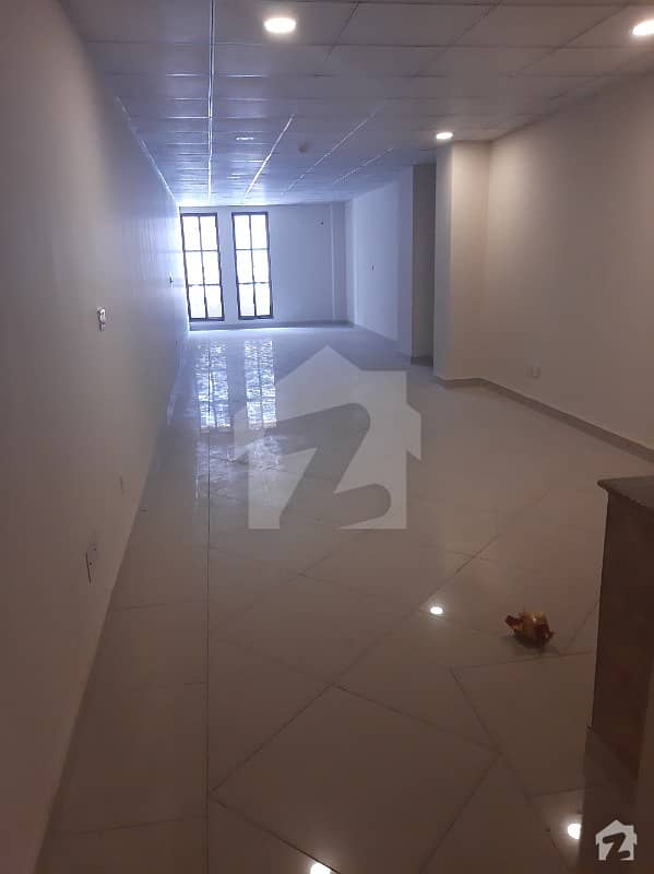 Big Size Hall Available For Rent In Bahria Town Phase 4