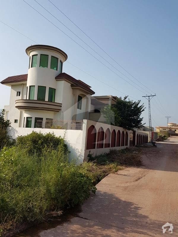 4 Bed Double Storey House For Rent On 1 Kanal