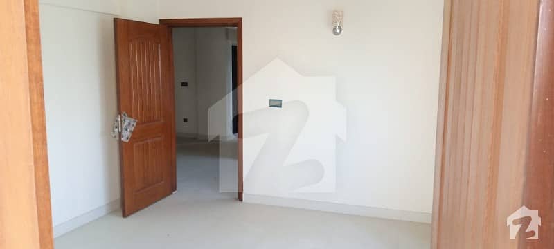 Brand New 3 Bed Apartment For Sale in Zulfiqar Commercial