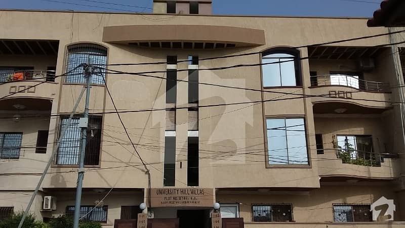 یونیورسٹی روڈ کراچی میں 3 کمروں کا 8 مرلہ فلیٹ 1.7 کروڑ میں برائے فروخت۔
