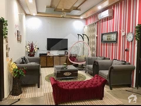 ماڈل ٹاؤن ملتان میں 4 کمروں کا 10 مرلہ مکان 1.3 کروڑ میں برائے فروخت۔