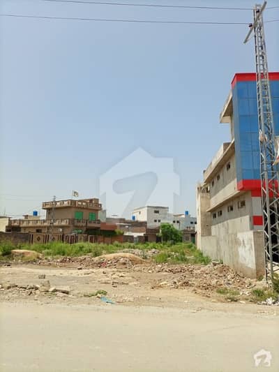 ڈھوک گوجراں راولپنڈی میں 6 مرلہ کمرشل پلاٹ 1.9 کروڑ میں برائے فروخت۔
