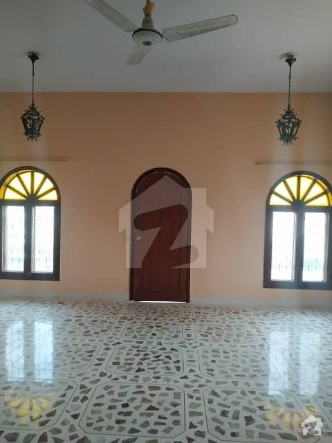 House For Rent Main 320 Ft Road North Nazimabad Block R
