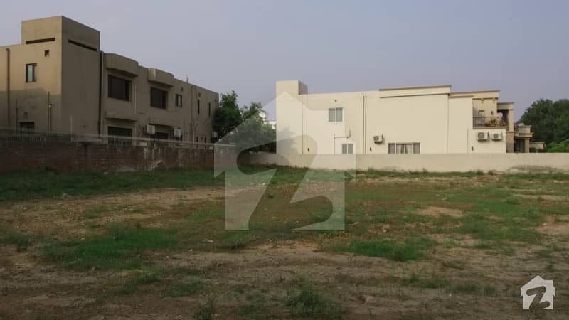 4 Kanal Plot For Sale In Y Block Of Dha Phase 3 Lahore