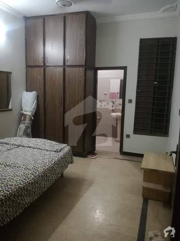 Ghouri Town 5 Marla Upper Portion For Rent