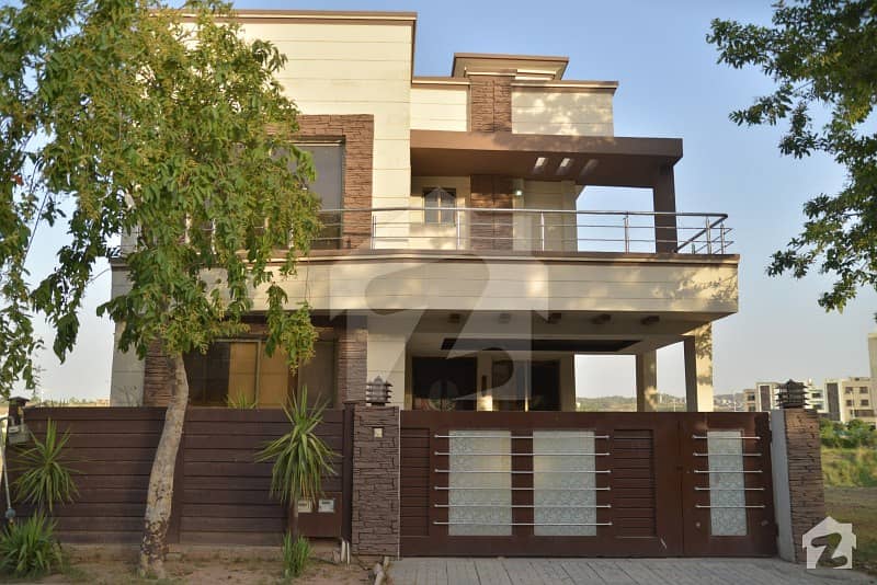 Luxurious 10-Marla Home In Central Location Of Bahria Town Phase 7 Rawalpindi