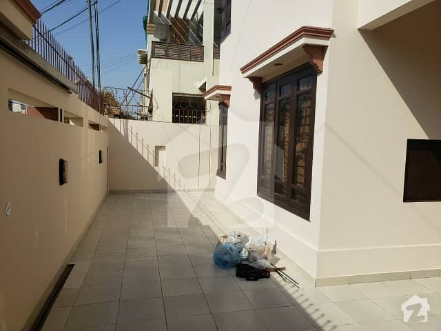 Like Brand New 250 Sq Yards Duplex House For Sale