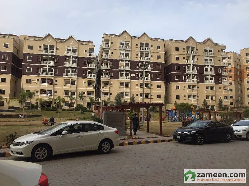 Al Ghurair Giga Luxury Apartment Near Hyper Star Wtc Dha Phase 2 Isb