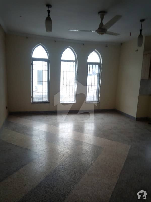 Rawal Town 2 Bed  Ground Floor Flat  Rent