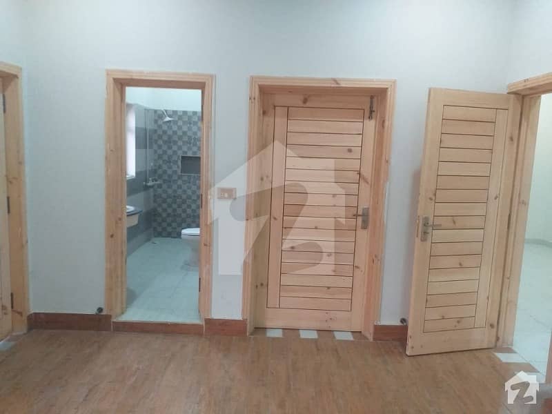 ماڈل سٹی ون کینال روڈ فیصل آباد میں 4 کمروں کا 5 مرلہ مکان 35 ہزار میں کرایہ پر دستیاب ہے۔