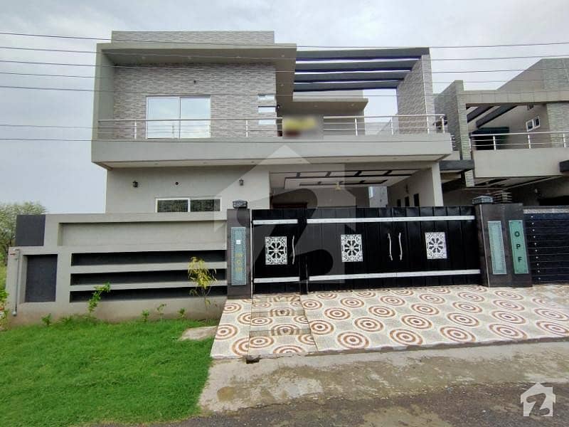 10 Marla Brand New Beautiful House Near To Main Road And Lord Of Food