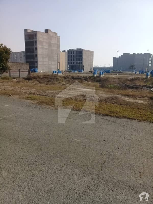 6 Marla 150 Sqft Commercial Plot Is Available For Sale In Valencia