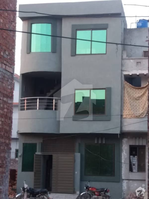ابوذر ہاؤسنگ سکیم لاہور میں 5 کمروں کا 3 مرلہ مکان 60 لاکھ میں برائے فروخت۔