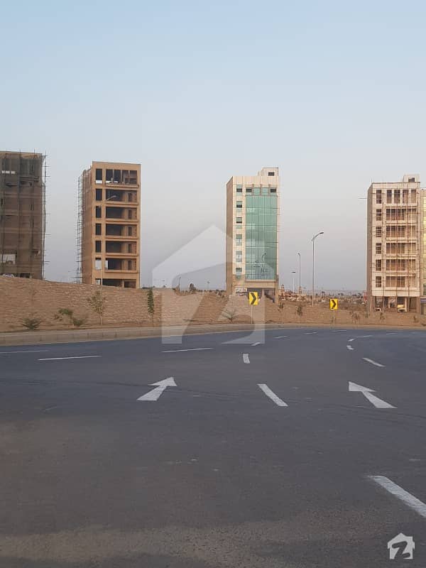 بحریہ ٹاؤن - پریسنٹ 4 بحریہ ٹاؤن کراچی کراچی میں 3 مرلہ دفتر 65 لاکھ میں برائے فروخت۔