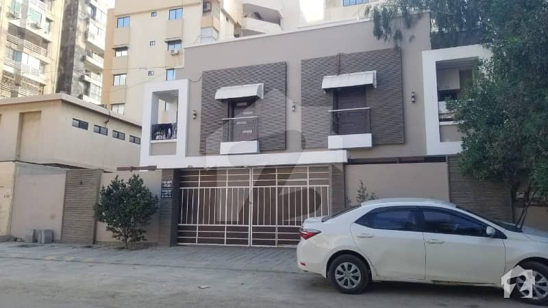 کلفٹن ۔ بلاک 2 کلفٹن کراچی میں 3 کمروں کا 10 مرلہ فلیٹ 3.8 کروڑ میں برائے فروخت۔