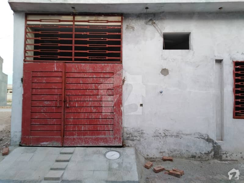 نقشبند کالونی ملتان میں 2 کمروں کا 3 مرلہ مکان 35 لاکھ میں برائے فروخت۔
