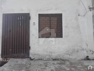 بیگم کوٹ شیخوپورہ میں 1 کمرے کا 2 مرلہ مکان 17 لاکھ میں برائے فروخت۔