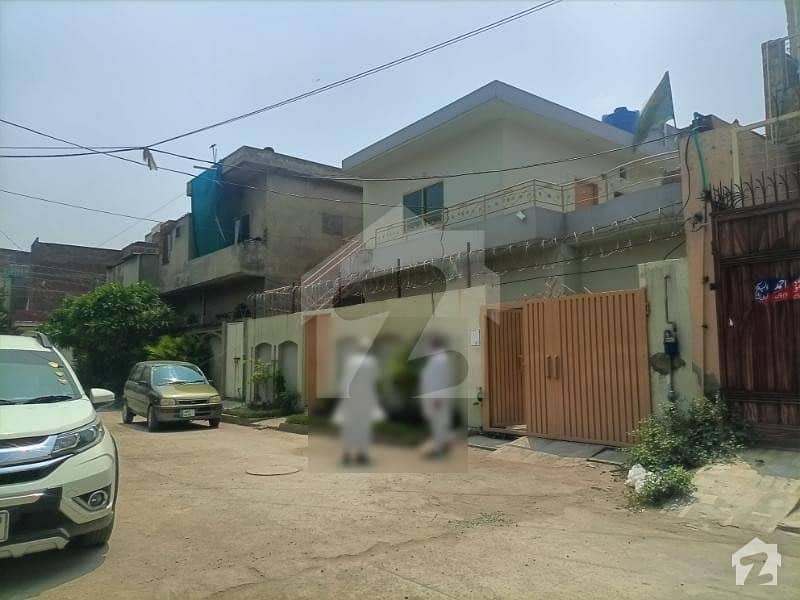 10 Marla Complete House Available For Sale Aamir Town, Harbanspura