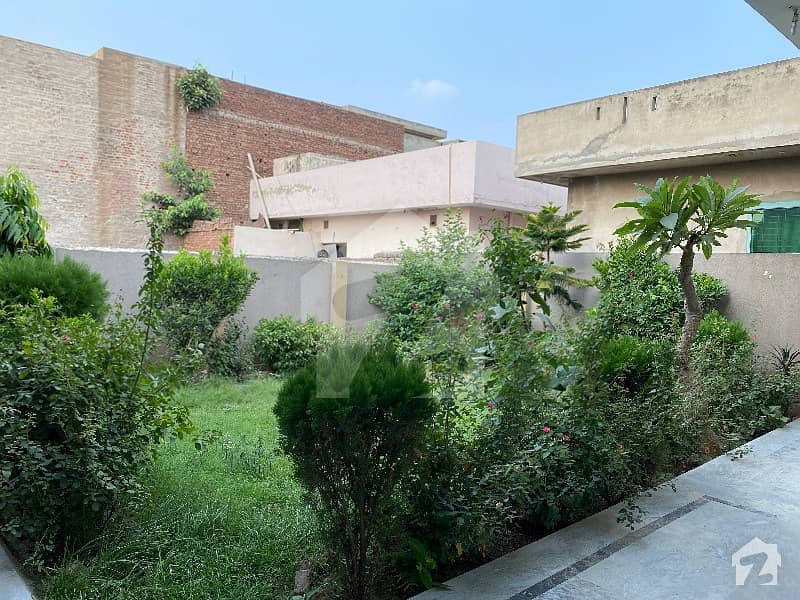 سبزہ زار سکیم ۔ بلاک جی سبزہ زار سکیم لاہور میں 3 کمروں کا 1 کنال مکان 55 ہزار میں کرایہ پر دستیاب ہے۔